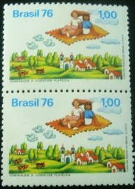 Par de selos postais COMEMORATIVOS do Brasil de 1976 - C 0946 M V
