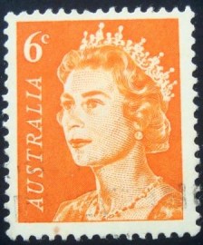Selo postal da Austrália de 1970 Queen Elizabeth II 6c