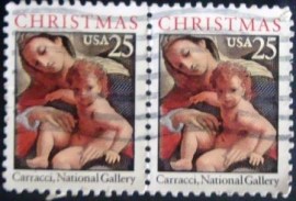 Par de selos comemorativos dos Estados Unidos de 1989 - Madonna and Child