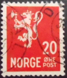 Selo postal da Noruega de 1940 Lion type |III