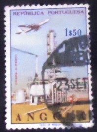 Selo postal da Angola de 1965 Oil refinery
