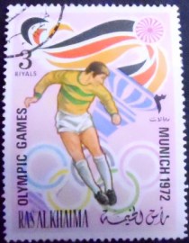 Selo postal de RAS AL KHAIMA de 1968 Football