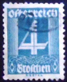 Selo postal da Áustria de 1927 Numericals 4