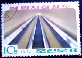Selo postal da Coréia do Norte de 1974 Escalators