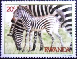 Selo postal da Ruanda de 1984 Plains Zebra
