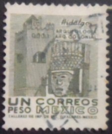 Selo postal do México de 1975 Covention and stone figure