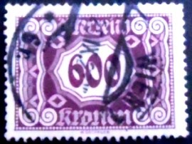 Selo postal da Áustria de 1923 Digit in decagon 600