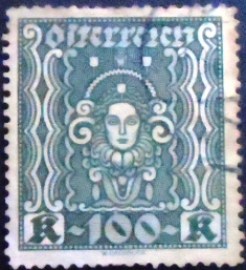 Selo postal da Áustria de 1922 Woman's portrait 100