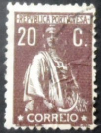 Selo postal de Portugal de 1920 Ceres 20