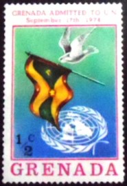 Selo postal de Grenada de 1975 Grenada flag and U.N.