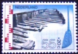 Selo postal da Holanda de 1977 Fragment of the Zwammerdam Ship