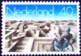 Selo postal da Holanda de 1977 Employment Agency for the Disabled
