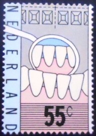 Selo postal da Holanda de 1977 Dental Education in the Netherlands
