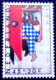 Selo postal da Holanda de 1977 Danger of Poisoning
