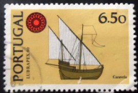 Selo postal de Portugal de 1980 Caravel