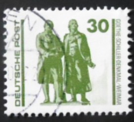 Selo postal da Alemanha Oriental de 1990 Goethe-Schiller Monument