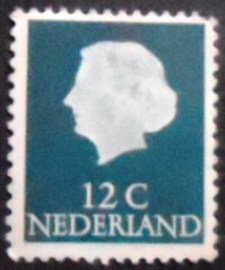Selo postal da Holanda de 1954 Queen Juliana 12 N