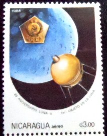 Selo postal da Nicarágua de 1984 Luna 2