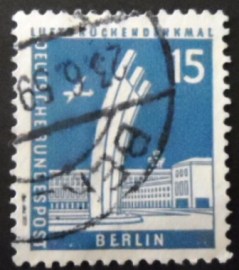 Selo postal da Alemanha Berlin de 1956 Air bridge monument Tempelhof