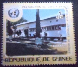 Selo postal da Rep. da Guiné de 1973 Biological Institute