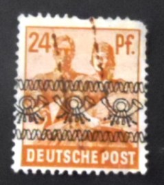 Selo postal da Alemanha de 1948 Posthorn Ribbon Overprint