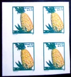 Quadra de selos postais do Brasil de 1998 Abacaxi 1mm