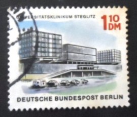 Selo postal da Alemanha Berlin de 1966 University Hospital