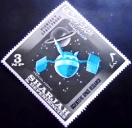 Selo postal de Sharjah de 1964 Pioneer V space probe