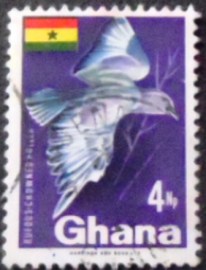 Selo postal de Gana de 1967 Rufous-crowned Roller