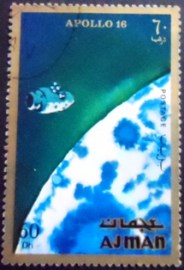 Selo de postal de Ajman de 1971 Orbit