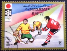 Selo de postal de Ajman de 1971 Ice Hockey