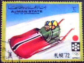 Selo de postal de Ajman de 1971 Bobsleigh