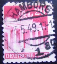 Selo postal da Alemanha de 1948 Brandenburg Gate 24