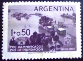 Selo postal da Argentina de 1958 Flooding