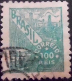 Selo postal do Brasil de 1941 Petróleo 100
