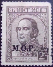 Selo da Argentina de 1935 Justo José de Urquiza ovpt. M.O.P.