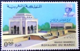 Selo postal da Marrocos de 1971 Mohamed V mausoleum