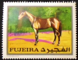 Selo postal de Fujeira de 1970 Chestnut Stallion