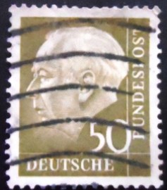 Selo postal da Alemanha de 1958 Prof. Dr. Theodor Heuss 50