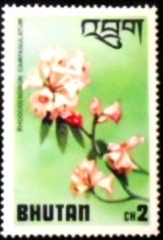 Selo postal do Bhutão de 1976 Rhododendron campanulatum