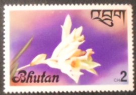 Selo postal do Bhutan de 1976 Thunia Alba