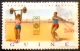 Selo postal da Guiné Portuguesa de 1972 Athletes