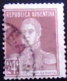 Selo postal da Argentina de 1923 General San Martín 24
