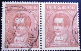 Par de selos postais da Argentina de 1935 Mariano Moreno 5