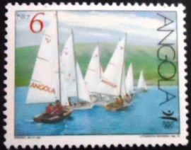 Selo postal da Angola de 1991 Iatismo