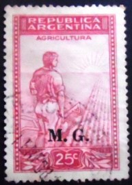 Selo postal da Argentina de 1937 Agriculture ovpt. M.G.