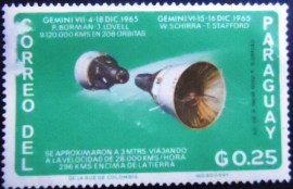 Selo postal do Paraguai de 1966 Gemini 7 & 6 docking