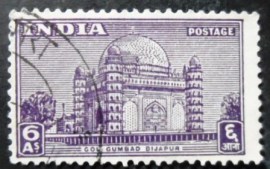 Selo postal da Índia de 1949 Gol Gumbad
