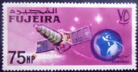 Selo postal de Fujeira de 1966 Lunar probe