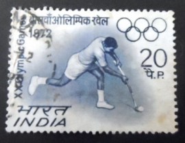 Selo postal da Índia de 1972 Hockey player